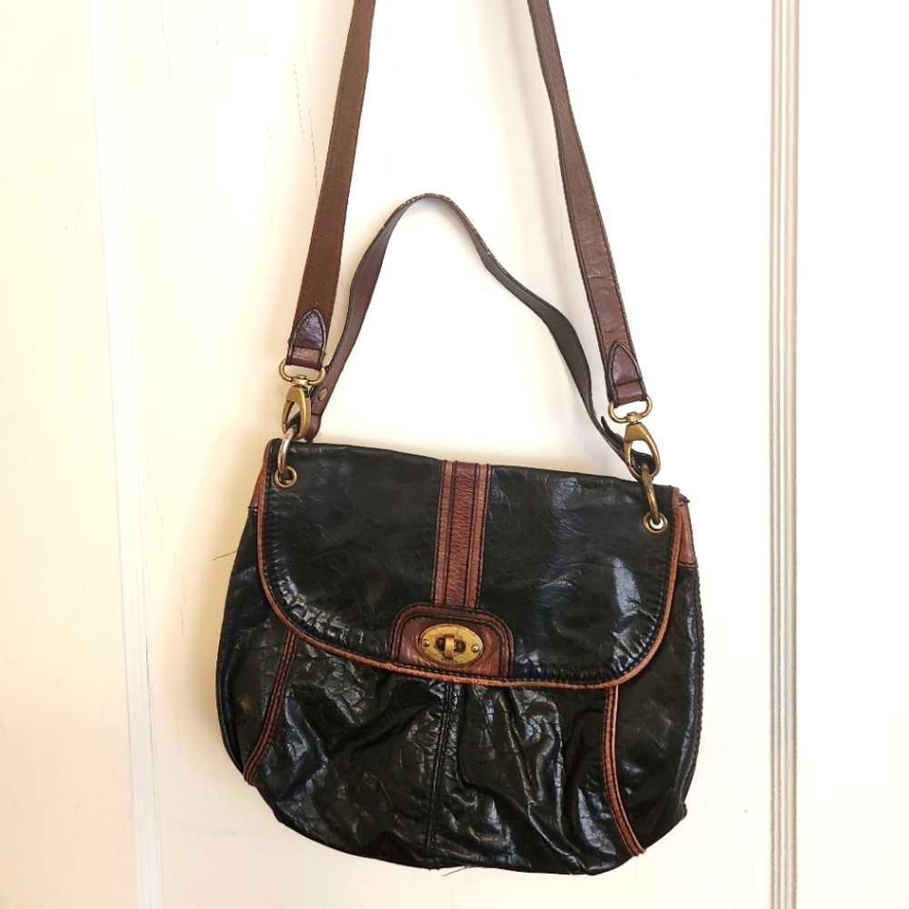 Vintage Fossil Brown Black Leather Crossbody Bag Purse Size medium